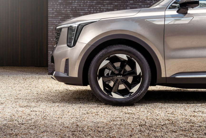 kia-sorento-gtline-detail-print-3600x2400-005