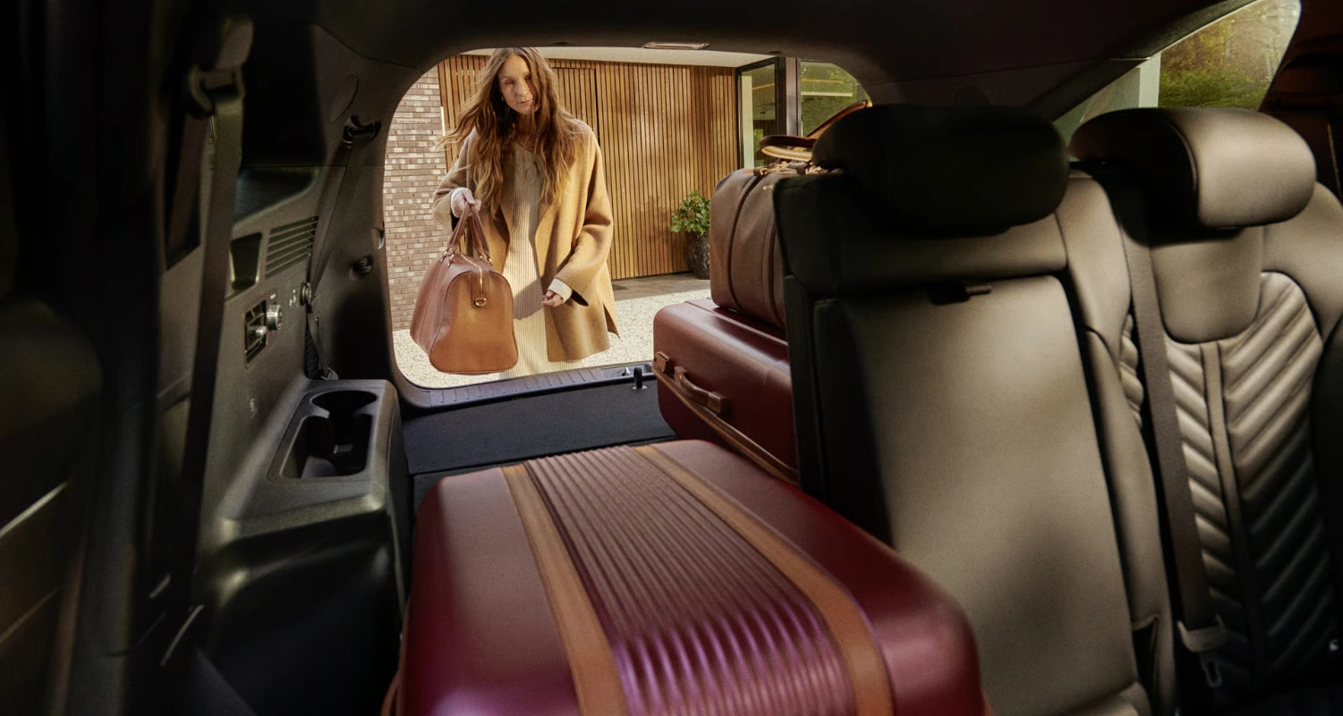 kia-sorento-my25-hev-interior-trunk-talent