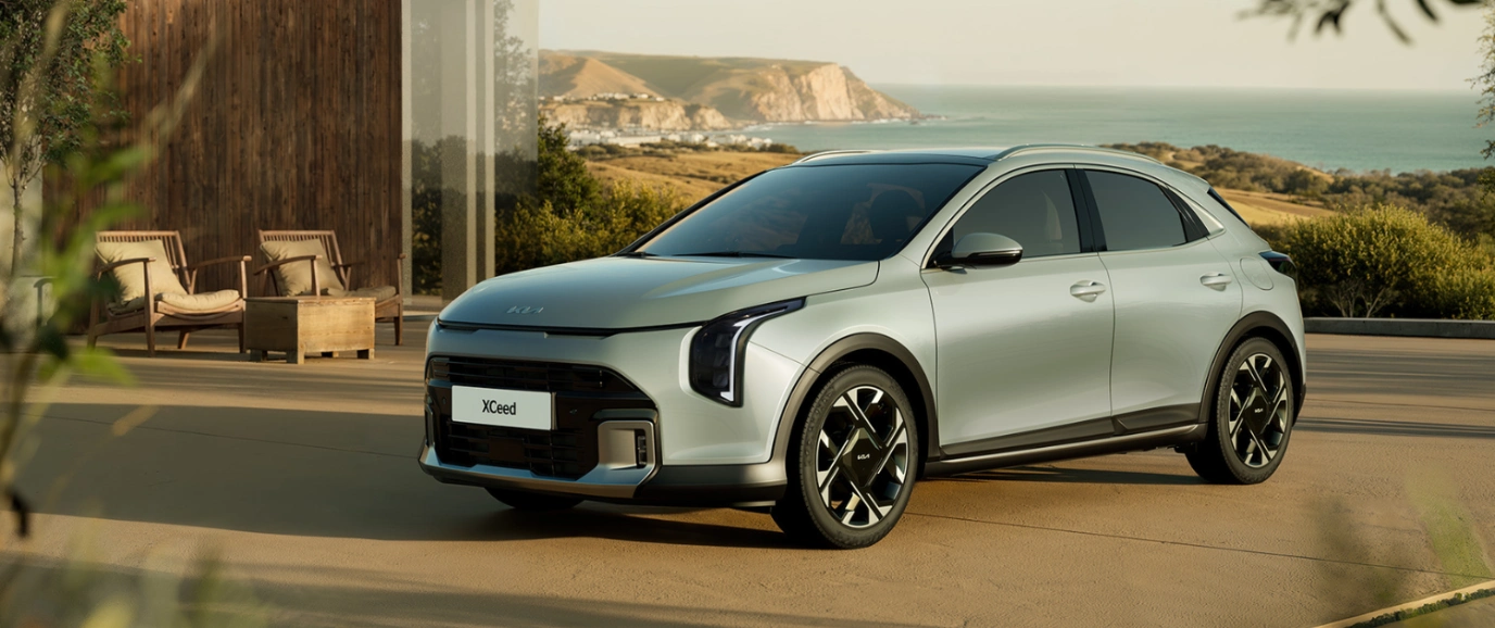 kia-slider-desktop