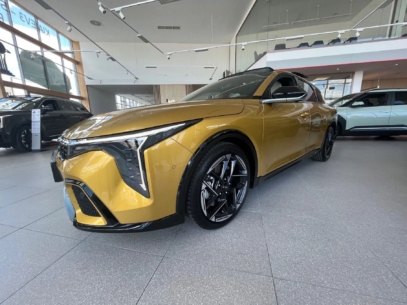 Kia K4
